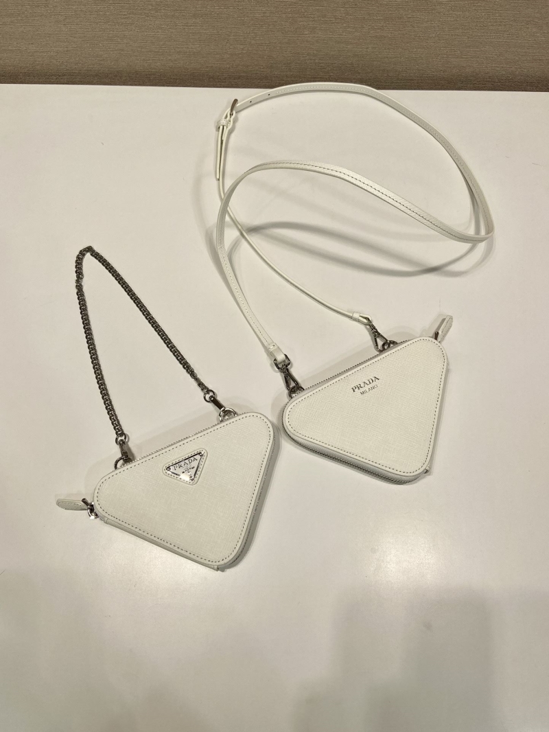 Pra*a triangle pouch